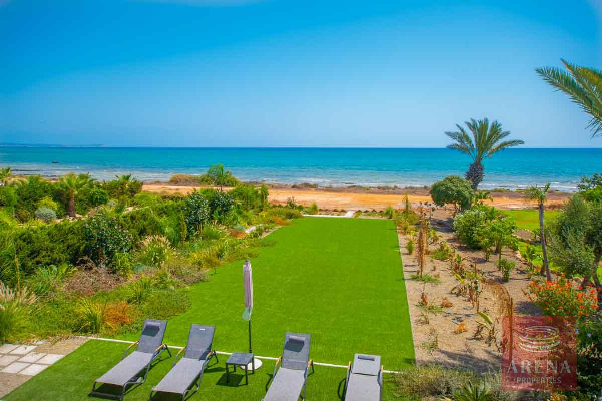Seafront villa in Ayia thekla - sea views