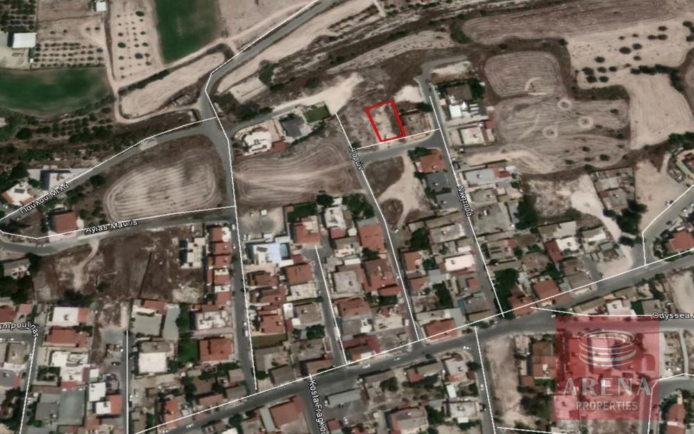 Buy plot in Aradippou