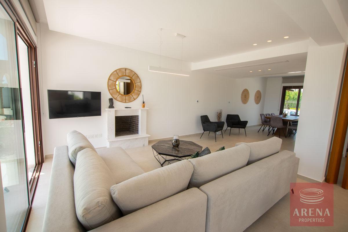 Seafront villa in Ayia thekla - living area