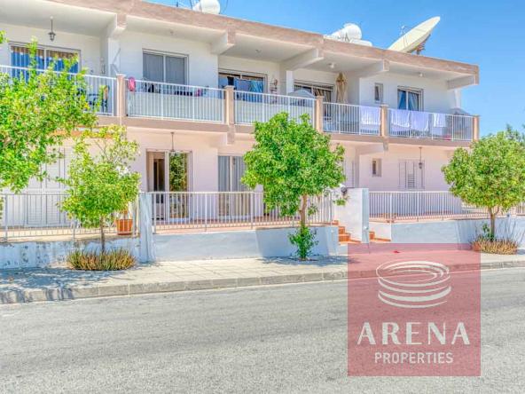 2 Bed Apt with Title Deeds in Paralimni