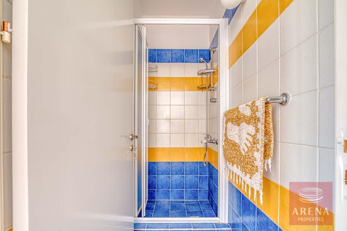 2 Bed Apt with Title Deeds in Paralimni - bathroom