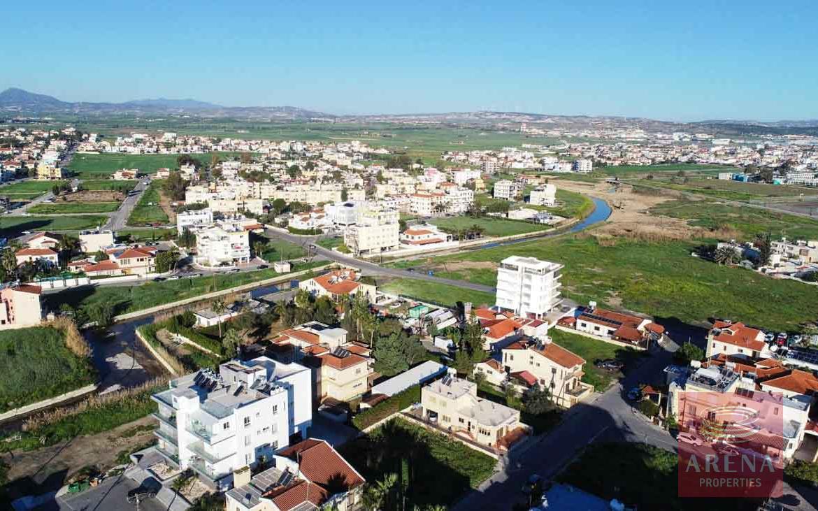 3 bed apartment in Kamares for sale