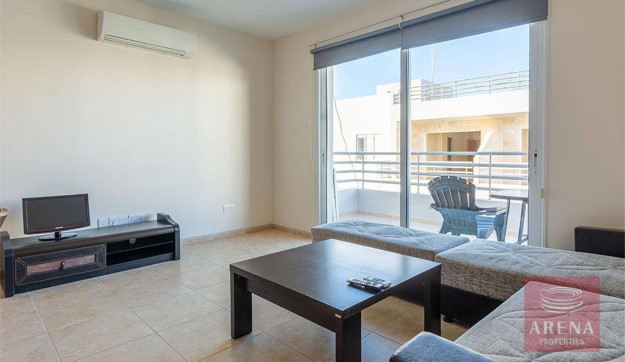 2 Bed Apt in the center of Paralimni - sitting area