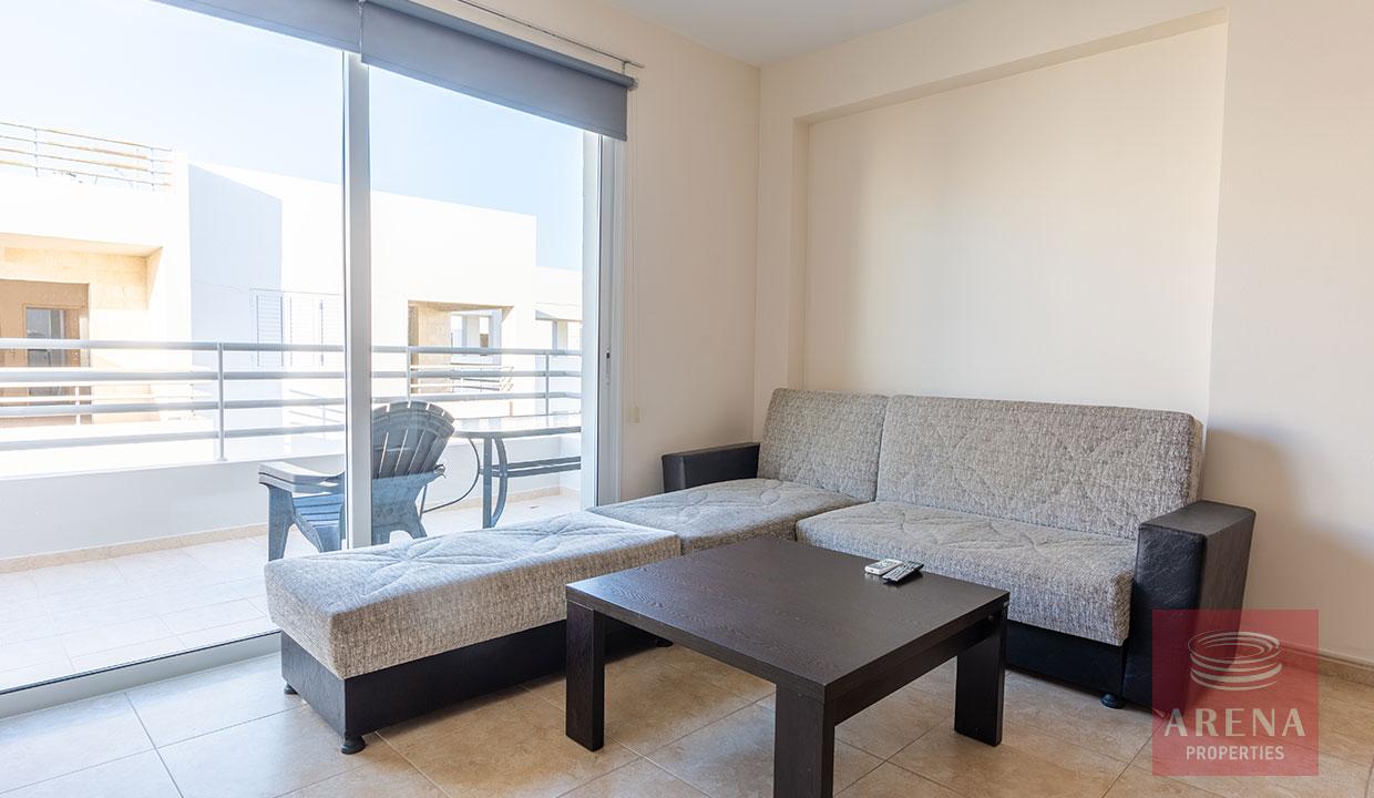 2 Bed Apt in the center of Paralimni - living area