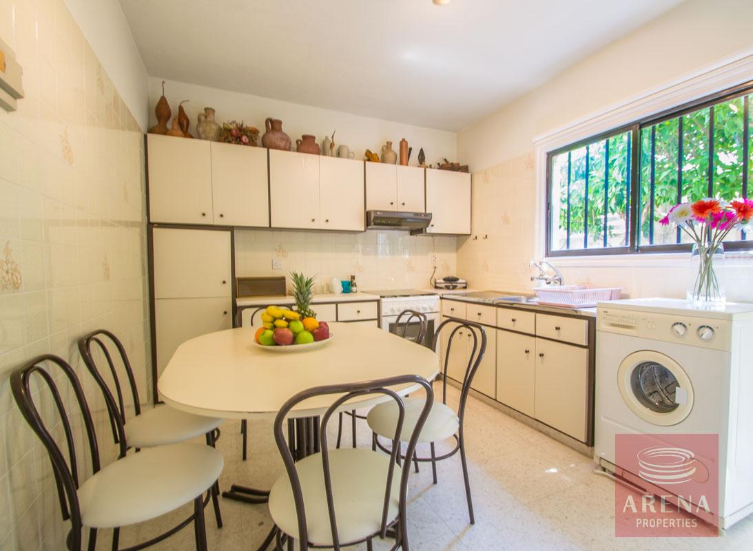 2 Bed House in Protaras - kitchen