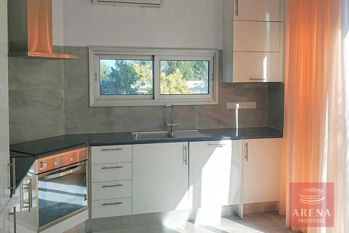 3 bed luxury villa for rent - kitchen