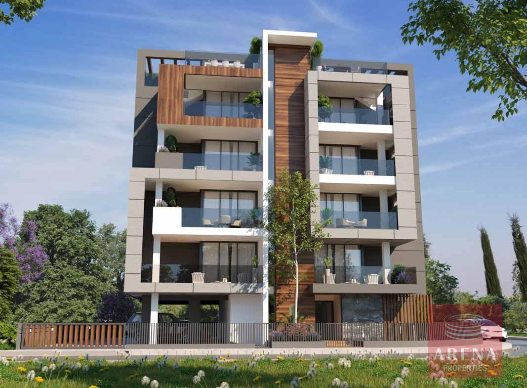 2 bed apt in Larnaca