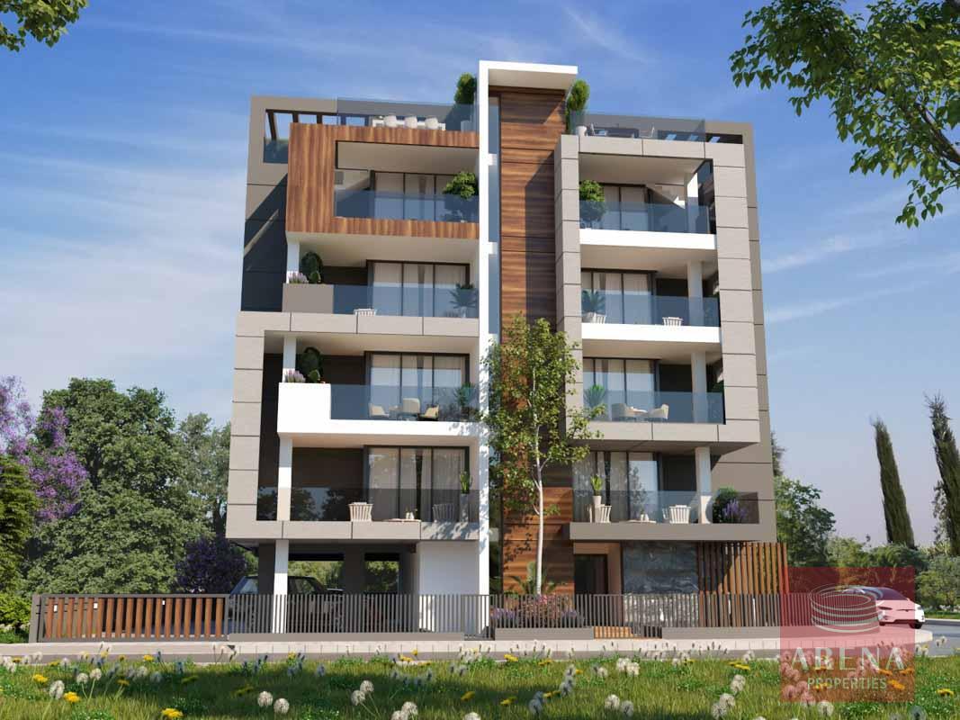 2 bed apt in Larnaca