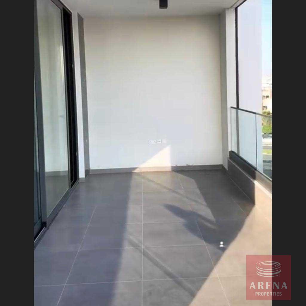 2 2 BED APT IN LARNACA 5964
