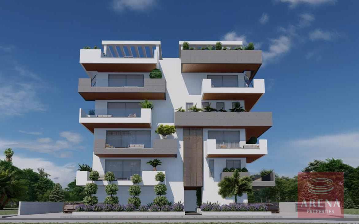 3 bed apt in Larnaca for sale