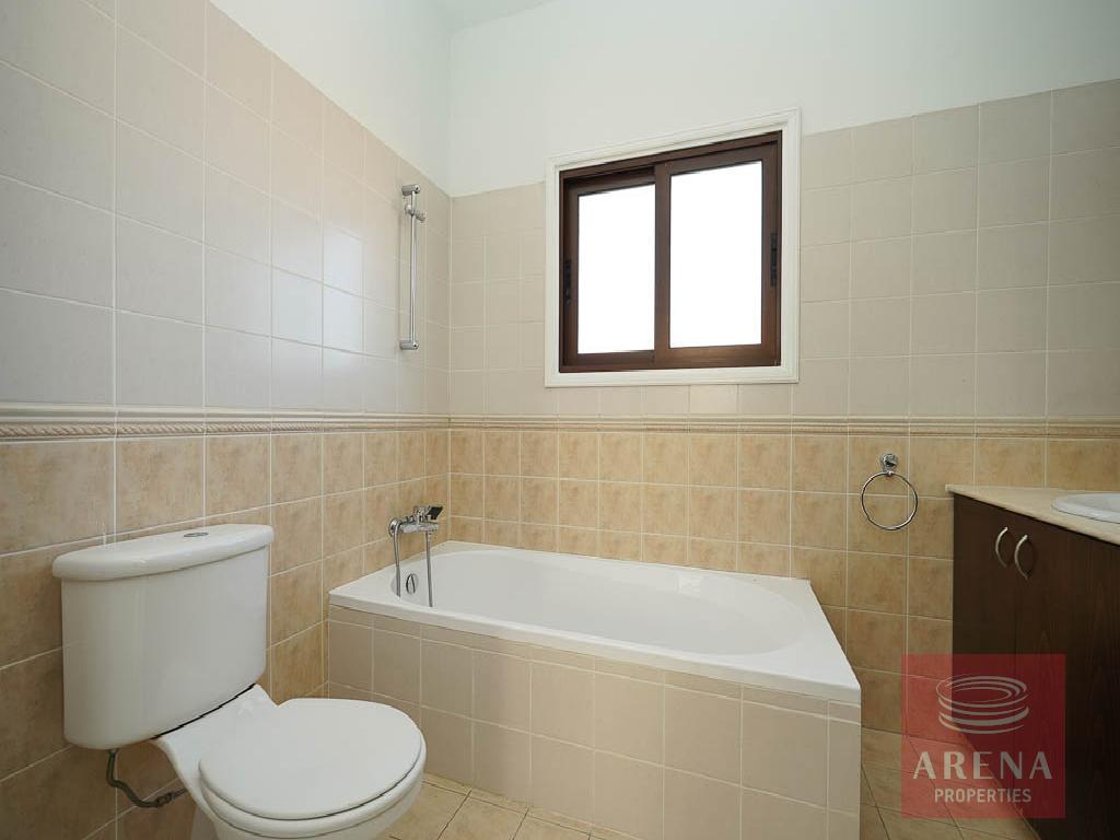 Cozy House in Livadia - bathroom