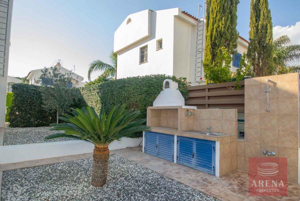 4 bed villa in Protaras - BBQ