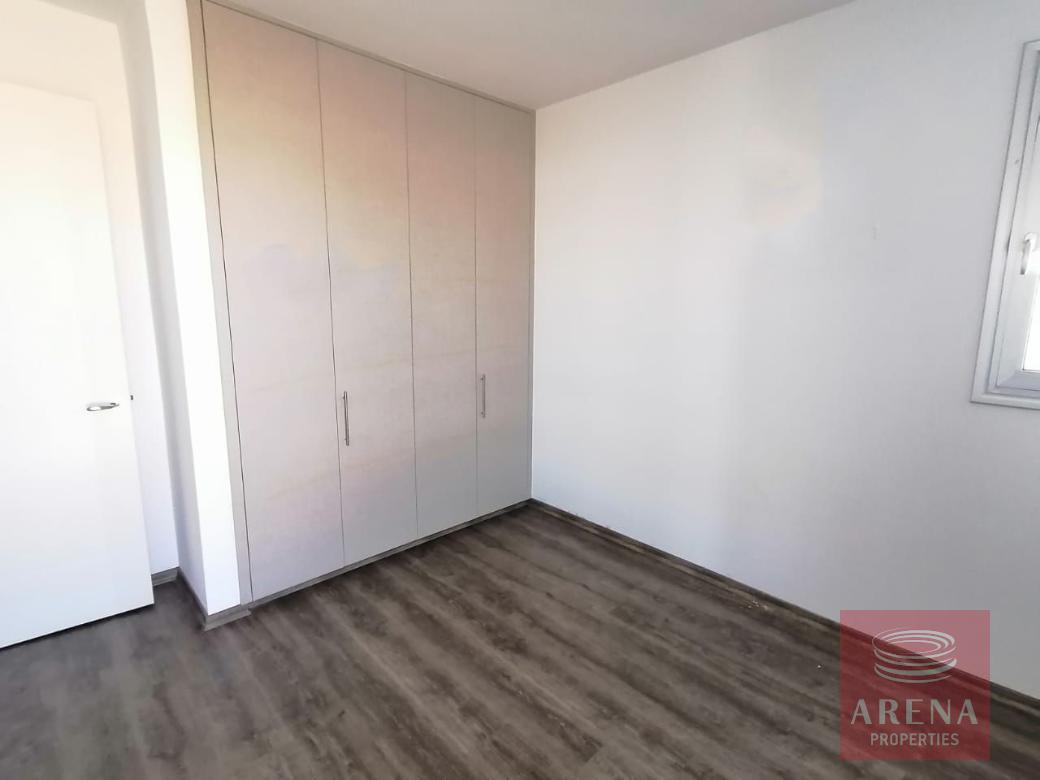 2 bed apt in Agios Nikolaos - bedroom