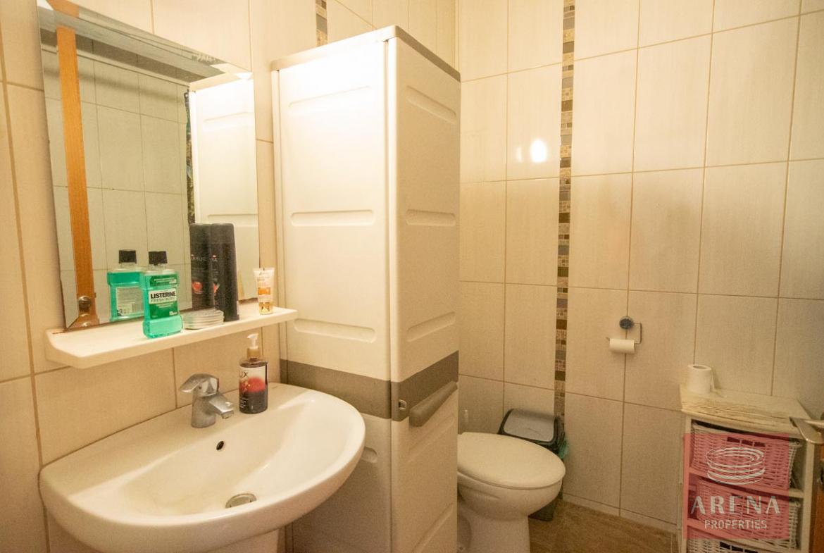 Penthouse in Derynia for sale - bathroom