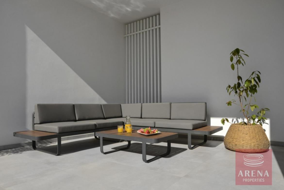 4 Bed Villa in Pernera - veranda