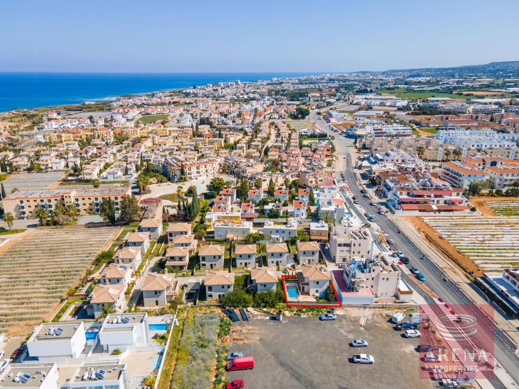 Villa in Kapparis to buy