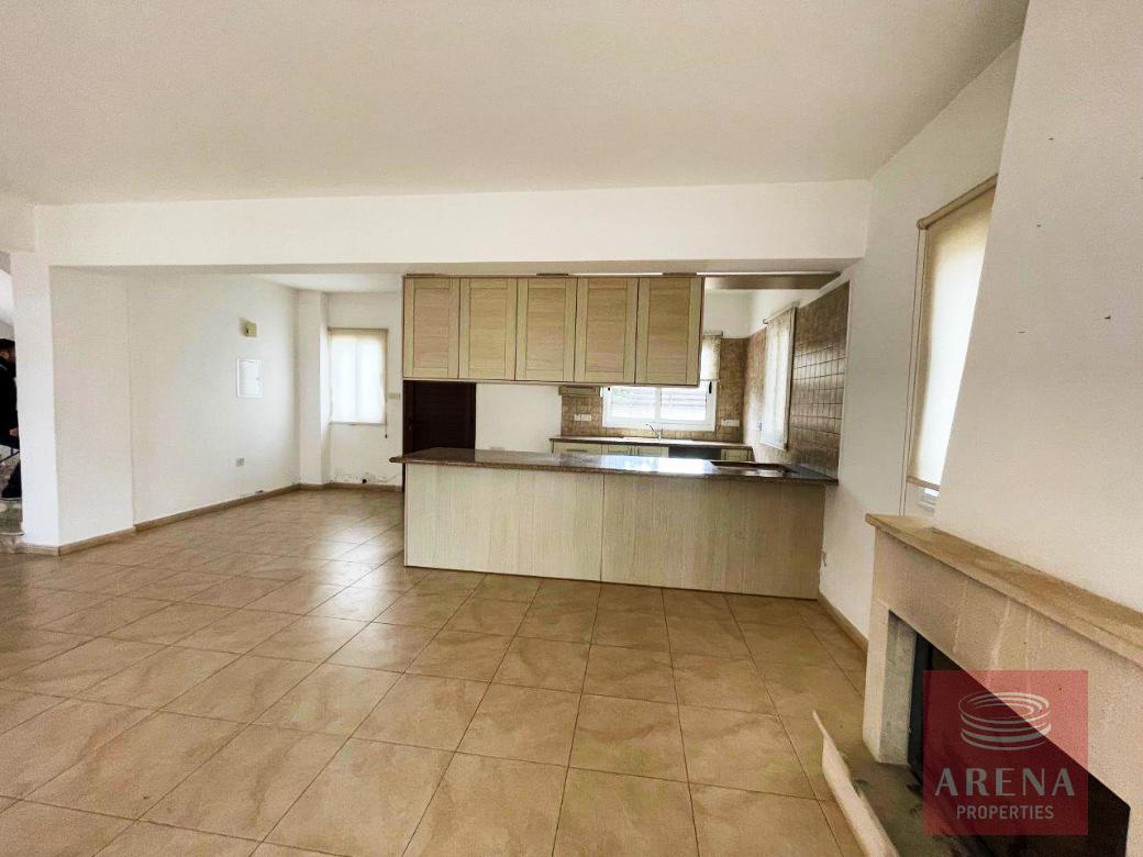 House for sale in Kapparis - kitchen