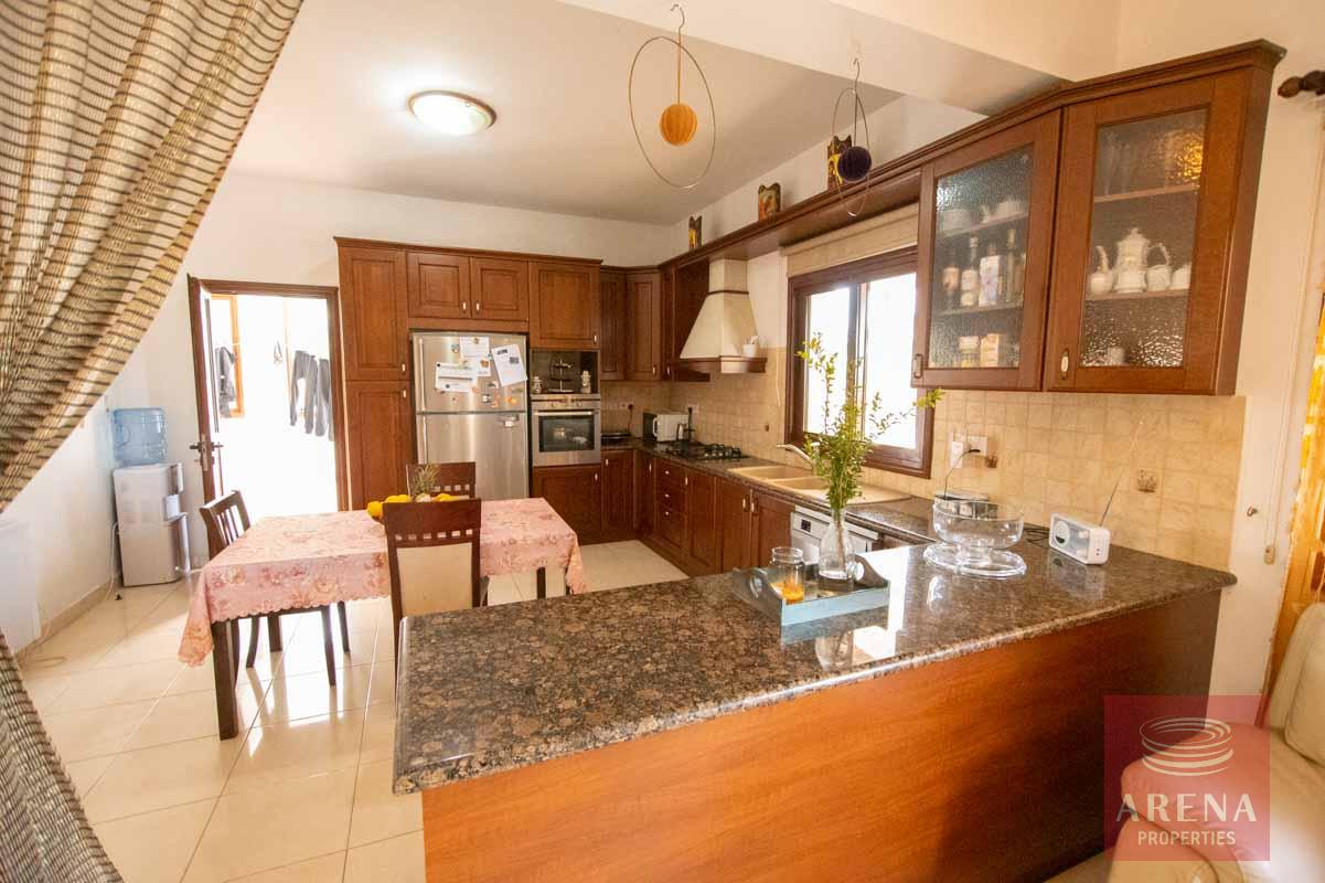 3 bed villa in Sotira - kitchen