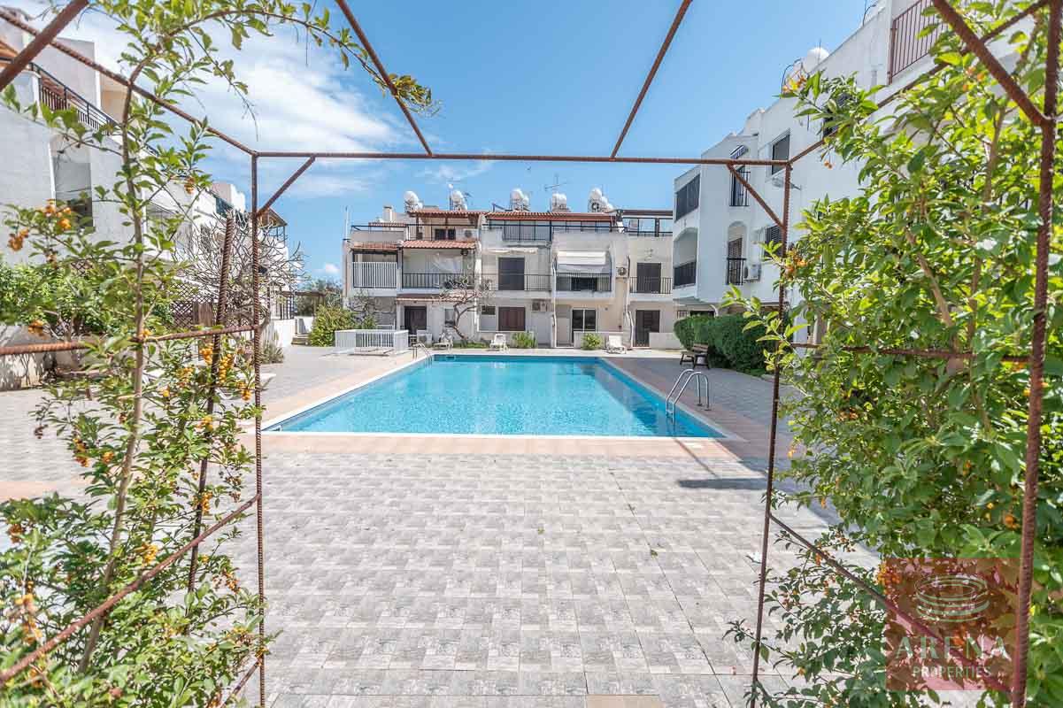 Kapparis 1 Bed Apartment - communal pool