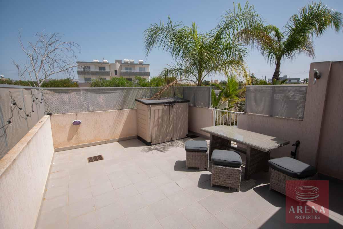 Townhouse in Paralimni to buy