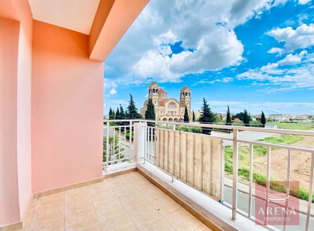 Apartment with Deeds in Paralimni - balcony