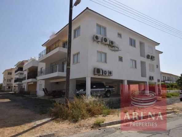 2 bed flat in Paralimni