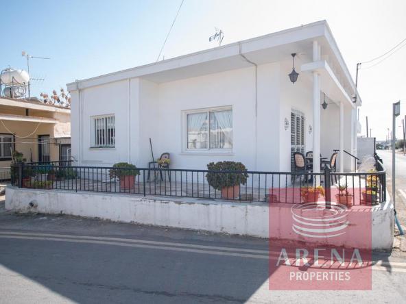 1 Bungalow for sale 5598