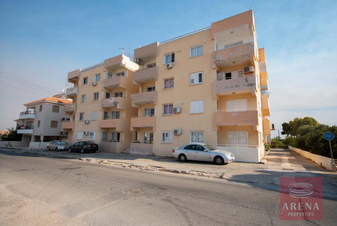 Flat for rent in Paralimni