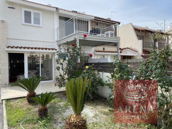 1 townhouse livadia 5505