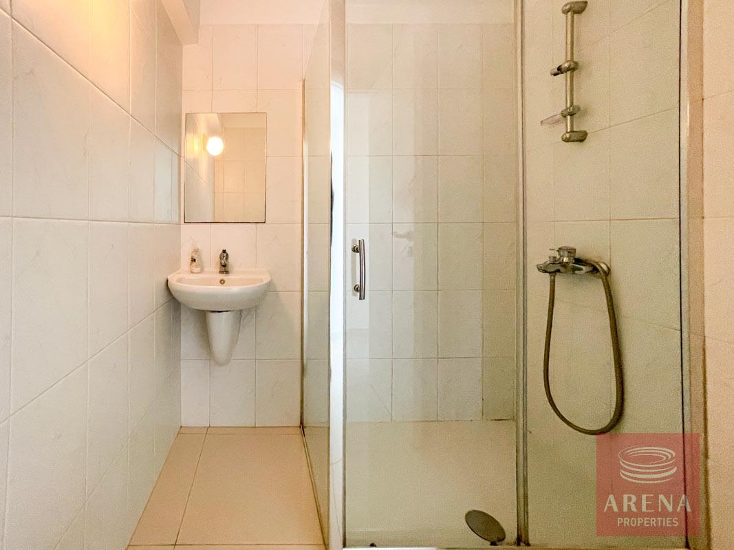 Apartment with Deeds in Kapparis - bathroom