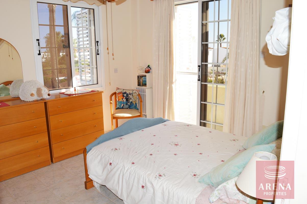 2 BED villa in Ayia Thekla - bedroom
