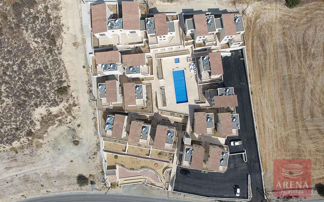 Townhouse in Alaminos to buy