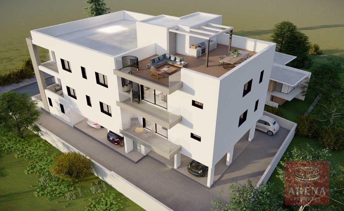 2 bed apt in Oroklini