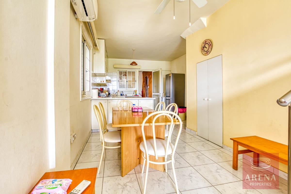 2 bed townhouse for sale in Paralimni - dining area