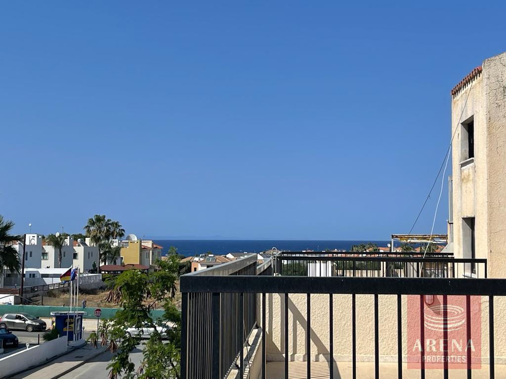 Top Floor Apt in Kapparis - sea views