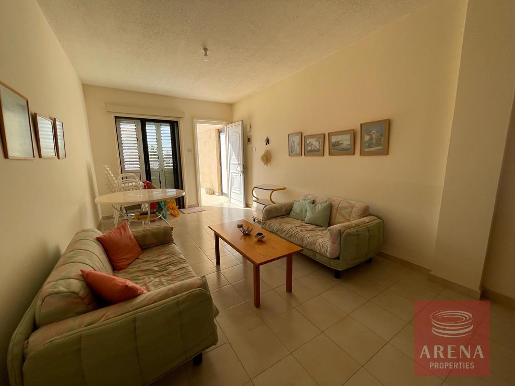 Top Floor Apt in Kapparis living area