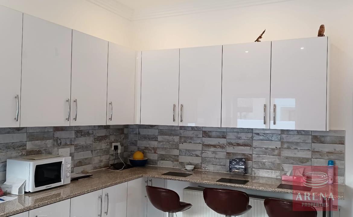 2 bed bungalow in derynia - kitchen
