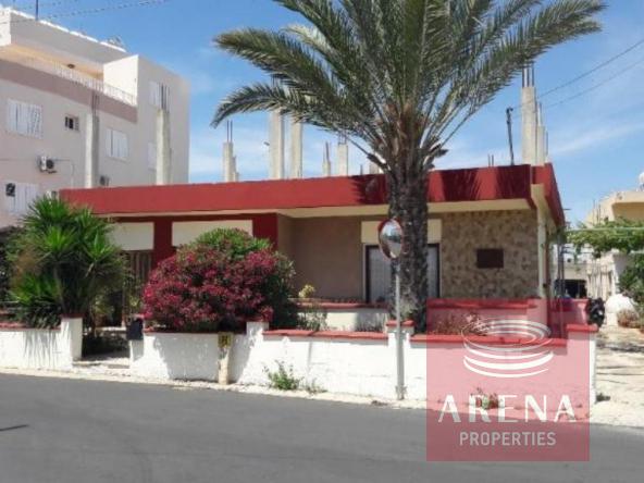 Bungalow for sale Derynia 5077