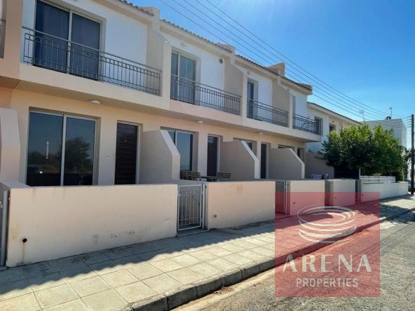 2 Bed Townhouse with Sea Views