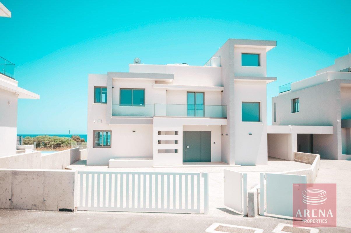 1 Villa Pervolia 4848