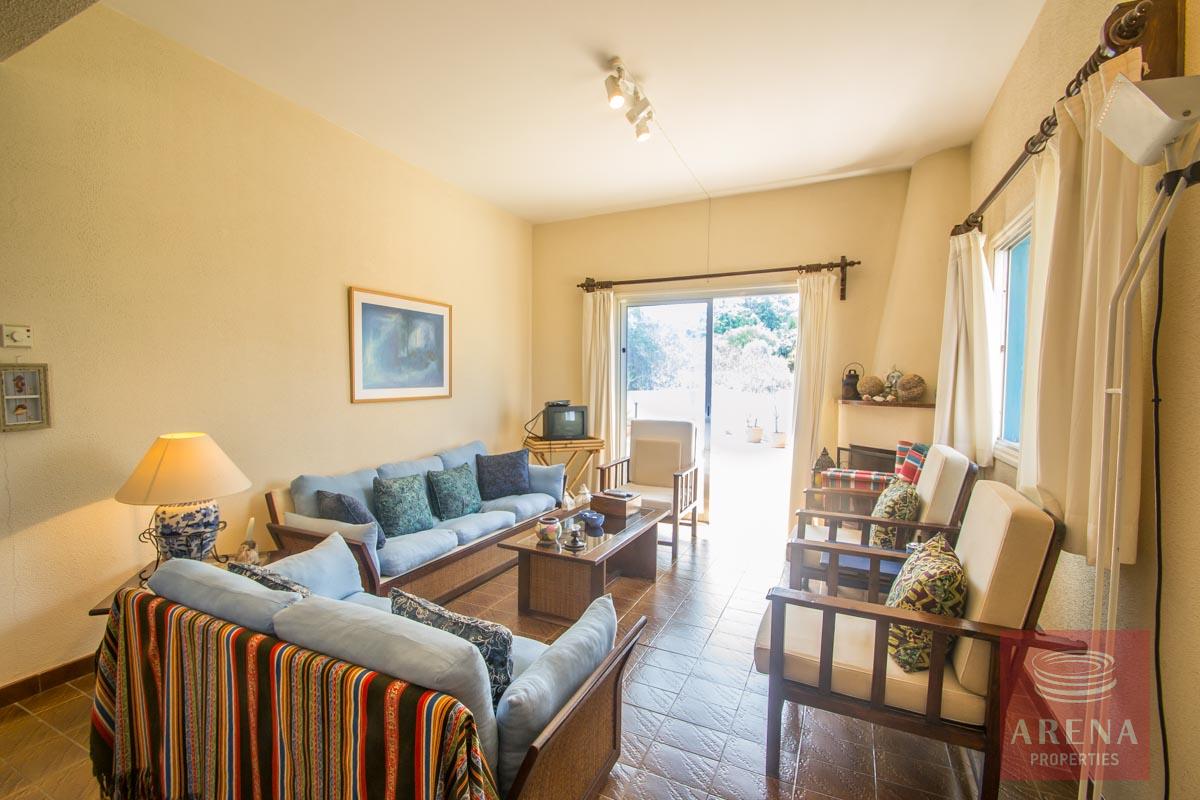 4 bed villa in Kapparis for sale - sitting area