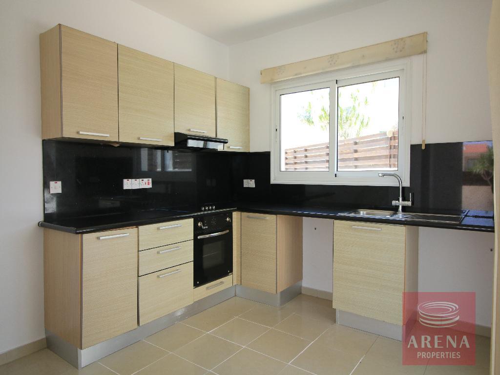 2 Bed Villa in Cape Greco - kitchen