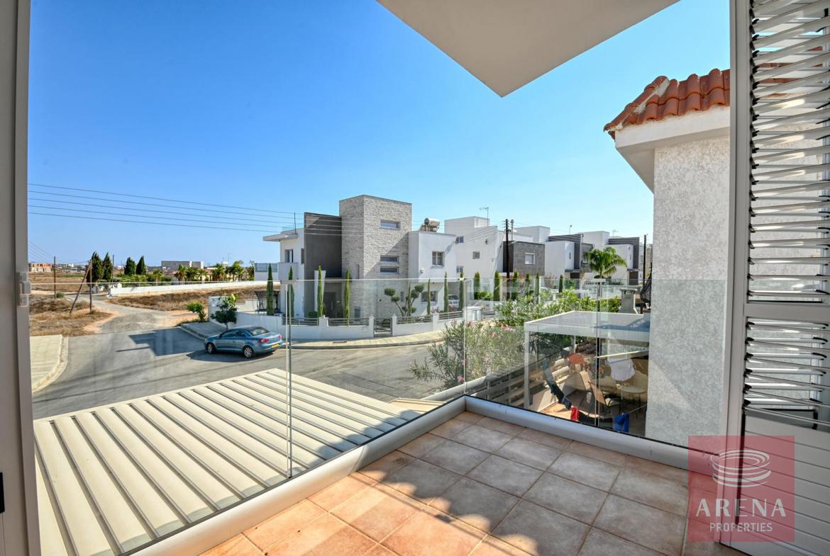House with Deeds in Paralimni - balcony