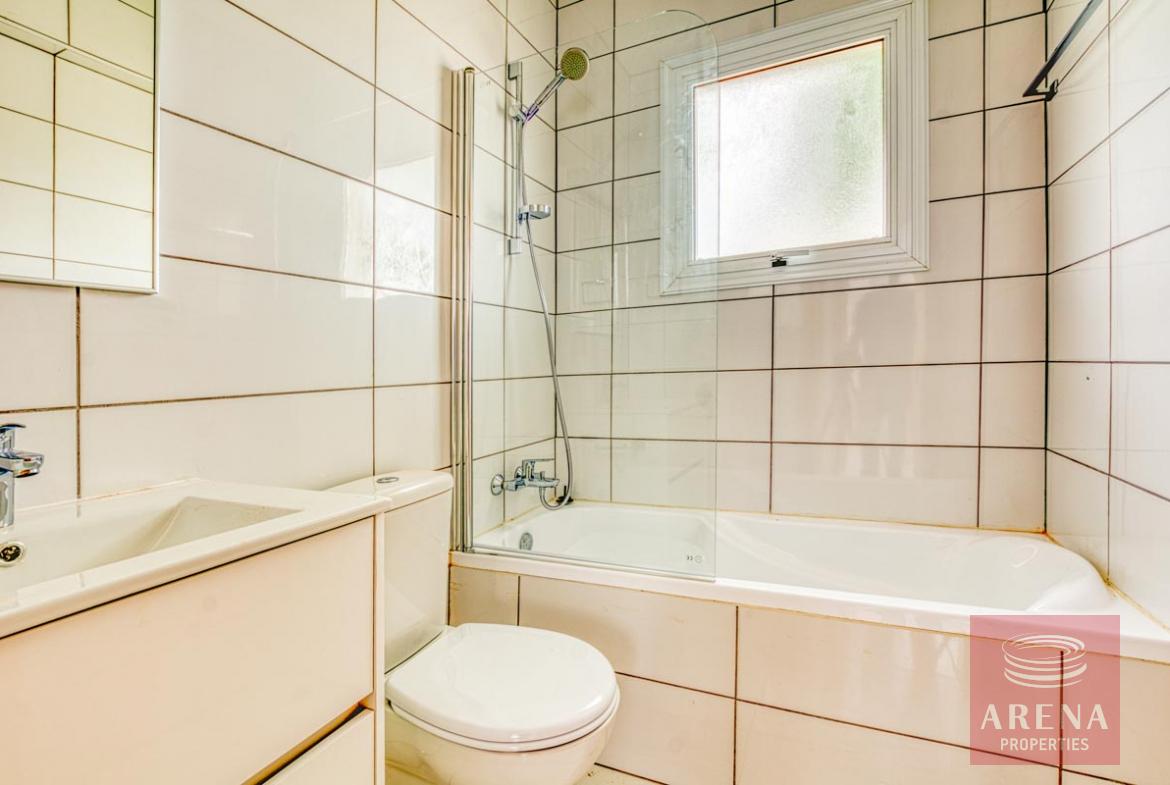 3 bed villa in Ayia Napa - bathroom