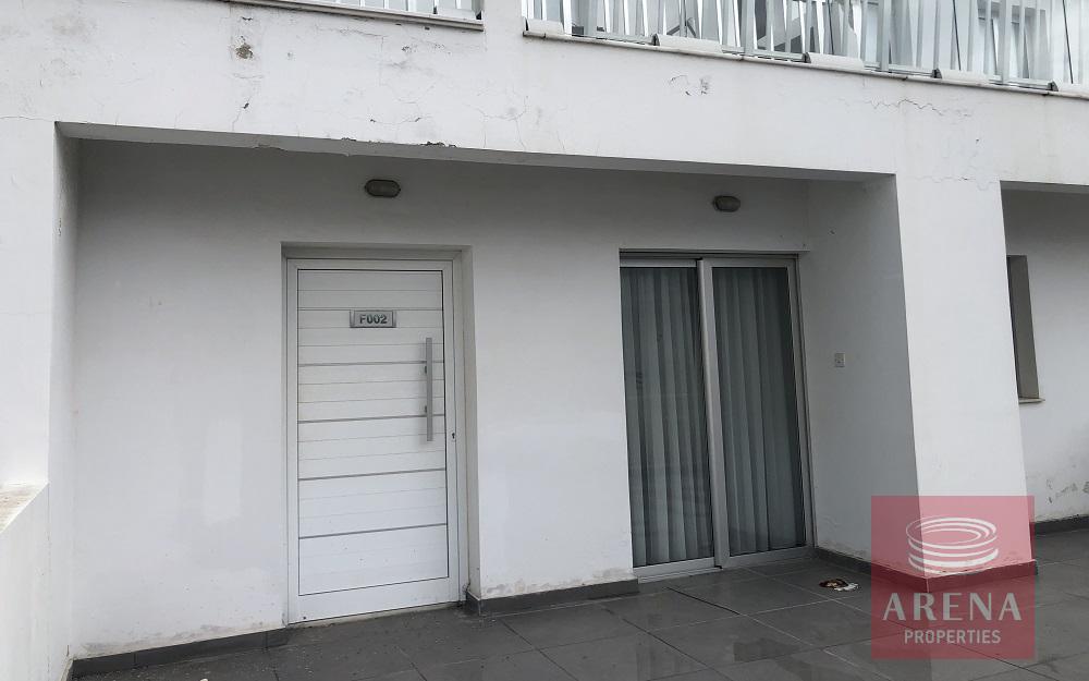 2 bed apt in Mazotos for sale - veranda