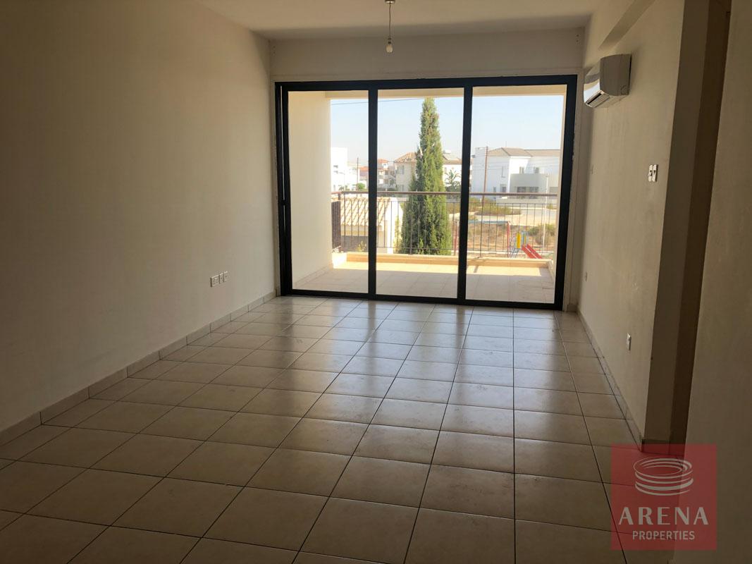 2 Bed Apt for sale in Tersefanou - living room
