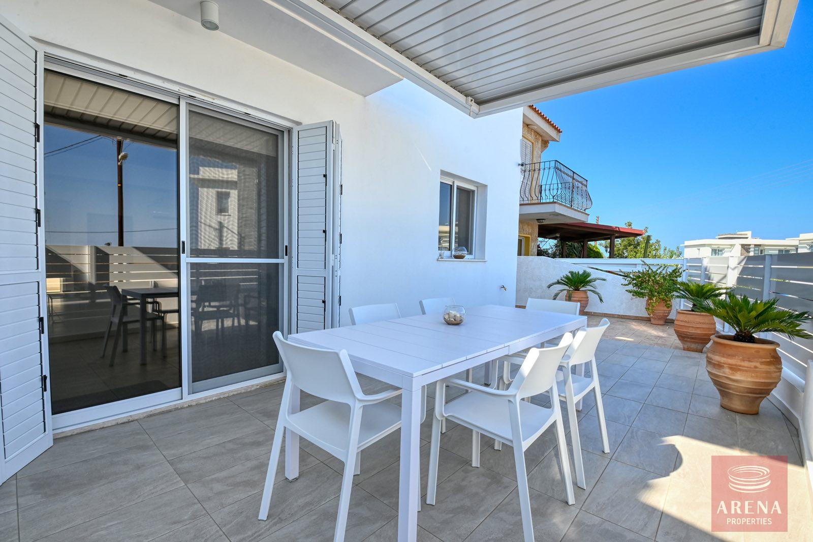 House with Deeds in Paralimni - veranda