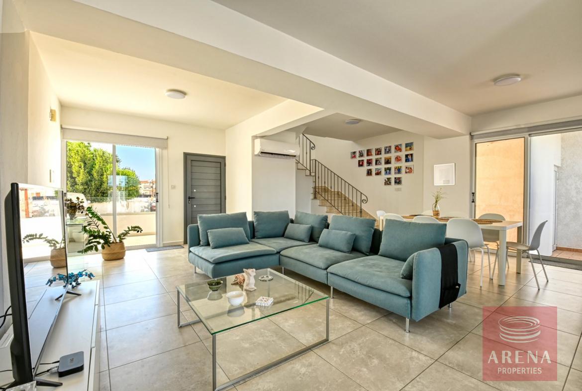 House with Deeds in Paralimni - living area