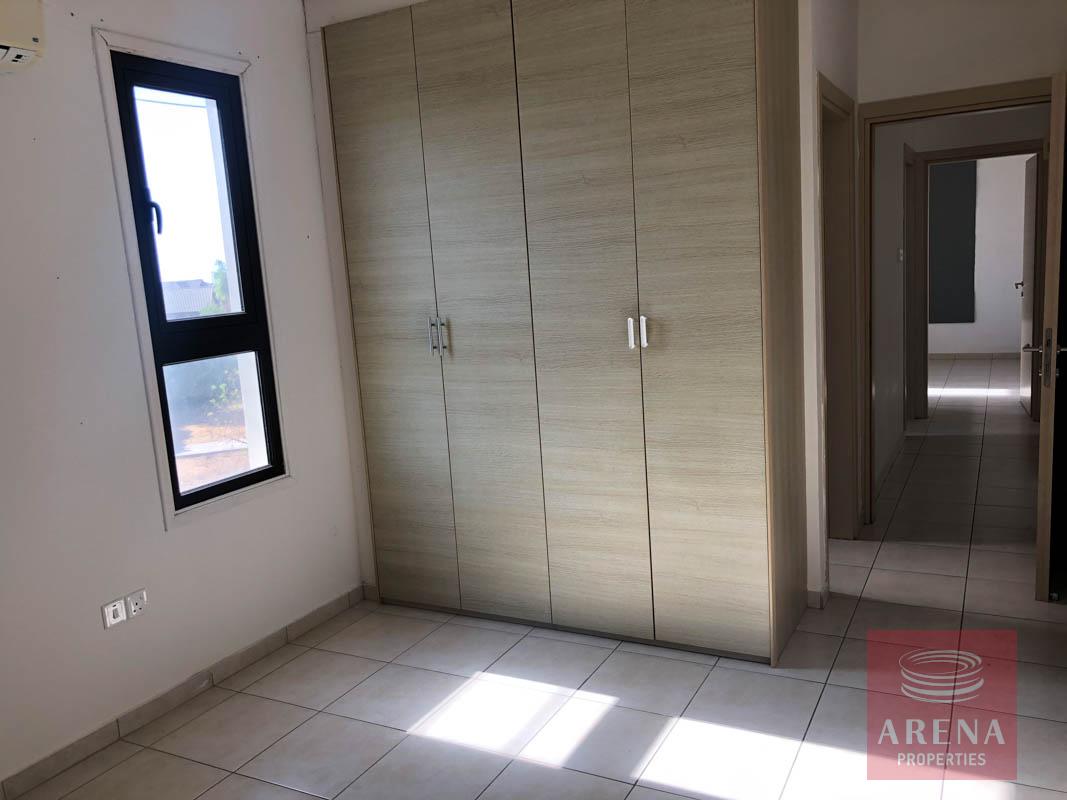 2 Bed Apt for sale in Tersefanou - bedroom