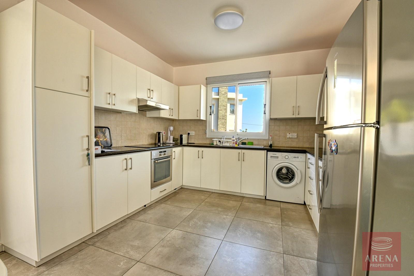 House with Deeds in Paralimni - kitchen